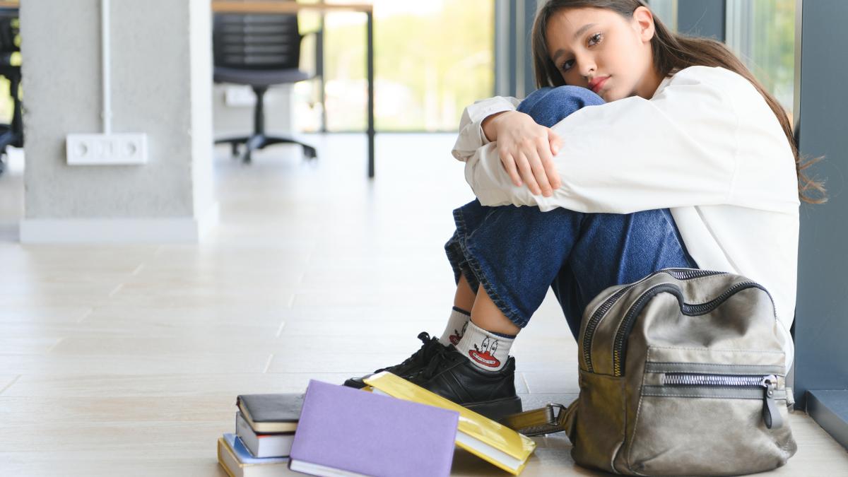 Consilierea școlară, soluția în prevenirea abandonului școlar. Leca Un elev în risc are nevoie de direcție, structură și continuitate