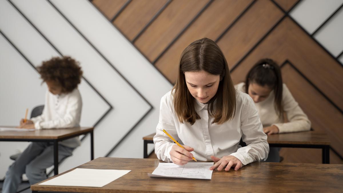 „Subiectele, frumoase!” Prof. Agenna Ionescu, radiografia simulărilor la matematică. Ce înseamnă cu adevărat un subiect „frumos”