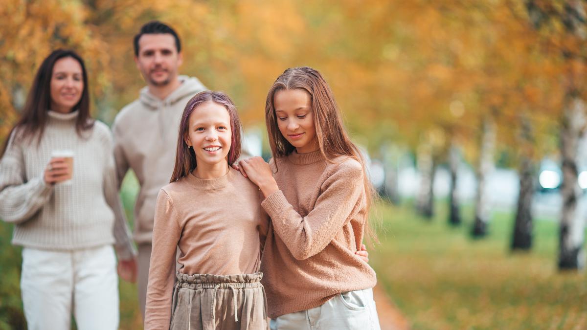 Cel mai așteptat dicționar pentru părinți! 50 de expresii necesare pentru a înțelege adolescenții în 2026