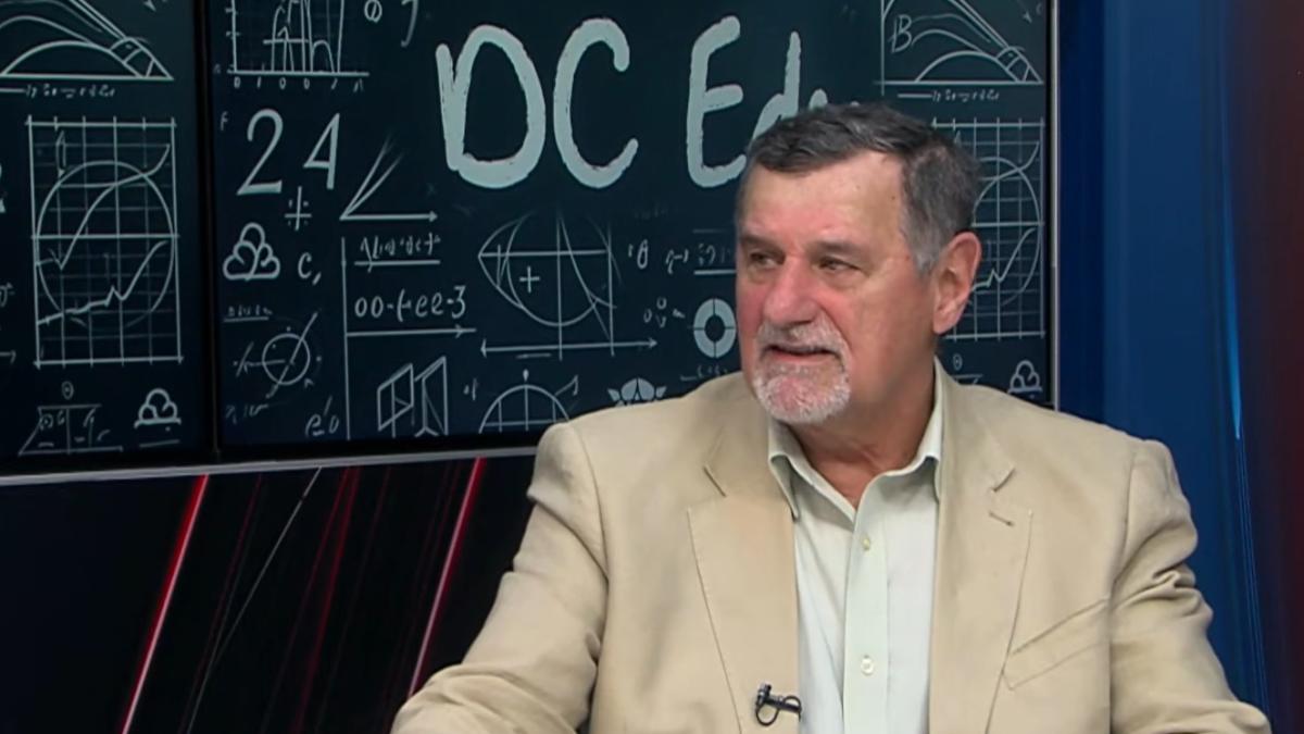 Adevărul despre manualele de matematică, Evaluarea Națională și Bacalaureat Profesorul Mihail Bălună rupe tăcerea  VIDEO