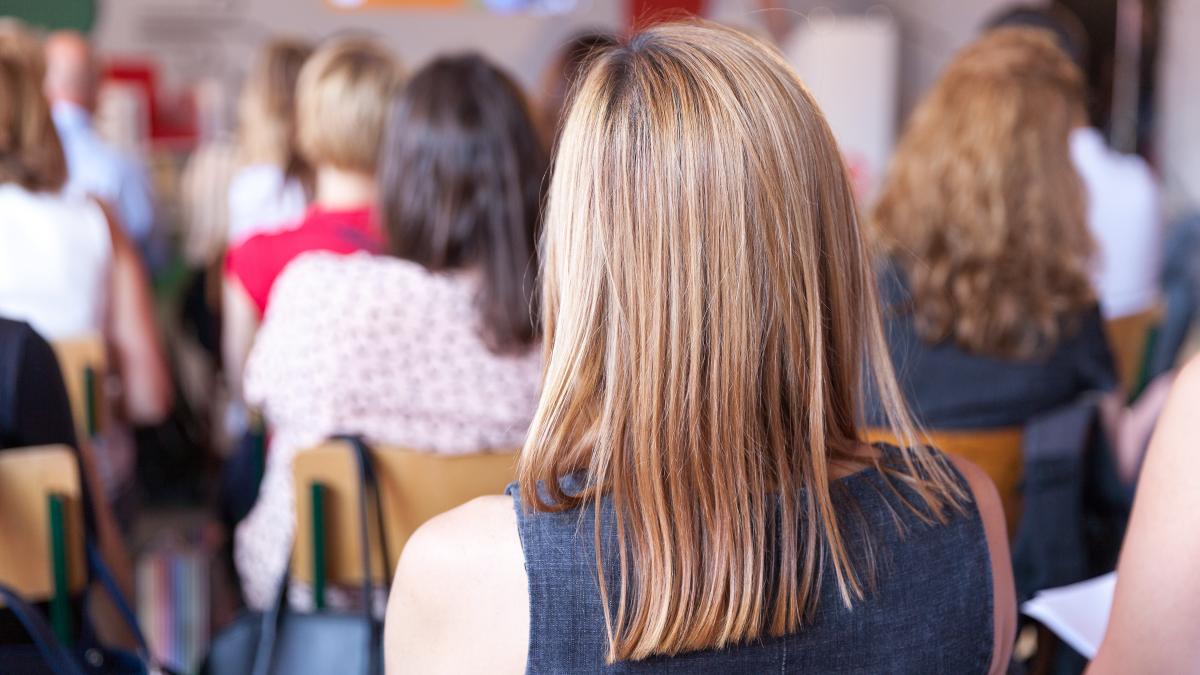 fete la scoala, elevi, invatamant, educaatie