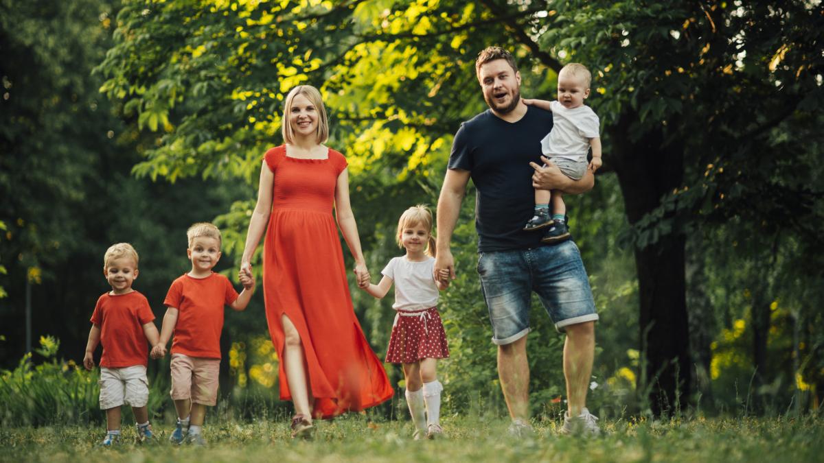 Care este numărul ideal de copii pentru a fi fericit Un studiu oferă răspunsul