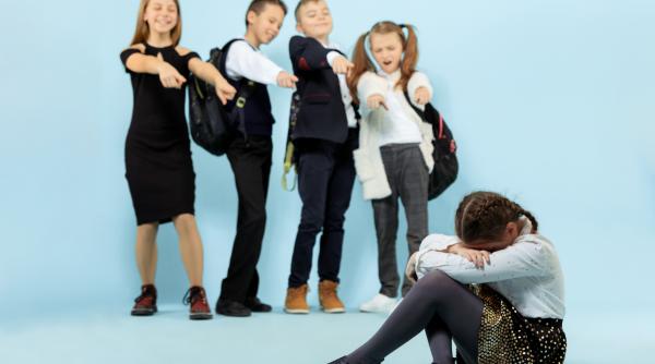 De ce nu este bulina neagră benefică în educația copiilor: „Este un abuz. Copiii au nevoie de disciplină, dar nu cu instrumentele astea”