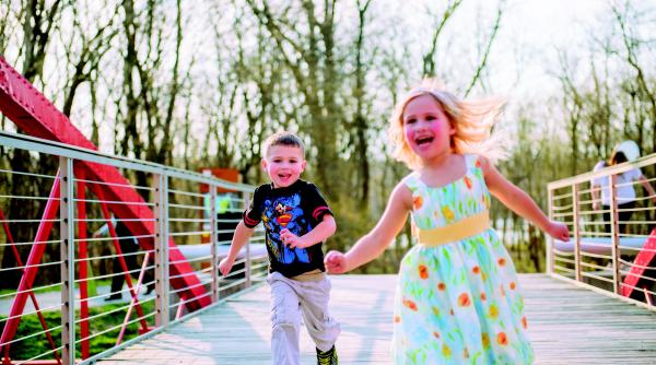 Importanța activității fizice în viața copiilor: Construirea unei baze sănătoase pentru viitor