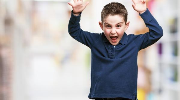 Vrei ca micuțul tău să nu aibă un comportament problematic? Încearcă această tehnică fantastică de la specialiști