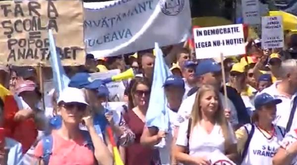 Profesorii anunță vineri un nou protest uriaş: Greva continuă să paralizeze sistemul educațional