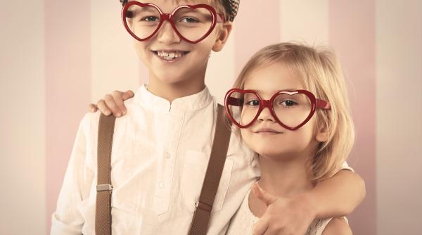 Efectul etichetei „supradotat” asupra copiilor: Aproape 50% dintre ei suferă de bullying