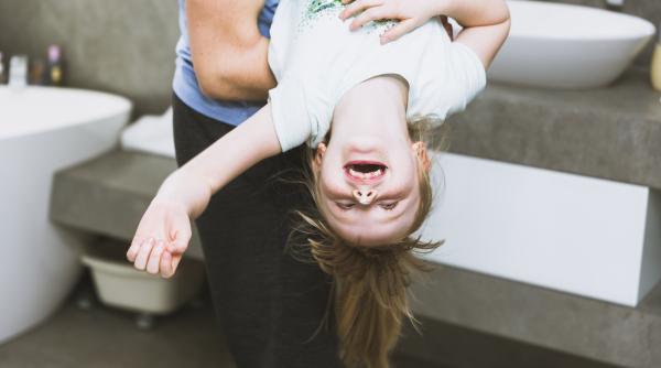 Sunt copiii de astăzi mai răsfățați? Ce spun specialiștii