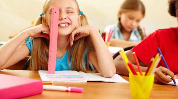 3 moduri simple de a crește EQ-ul copilului tău. Un psiholog învață părinții câteva tehnici de mare ajutor