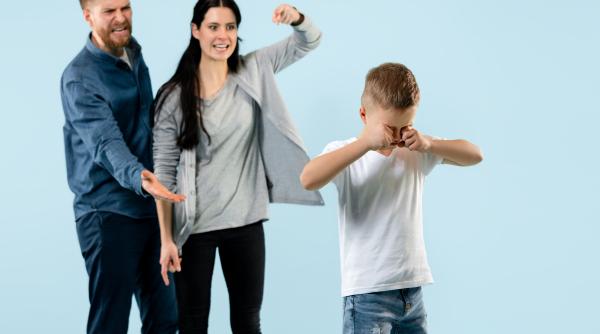 15 afirmații pe care nu ar trebui să le spui copilului tău sub nicio formă!