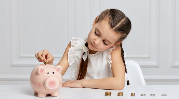 Cel mai bun consultant financiar din Europa, sfaturi pentru părinți: „Trebuie să vorbești cu copiii despre bani, ca să nu repete aceleași greșeli ca ale voastre”