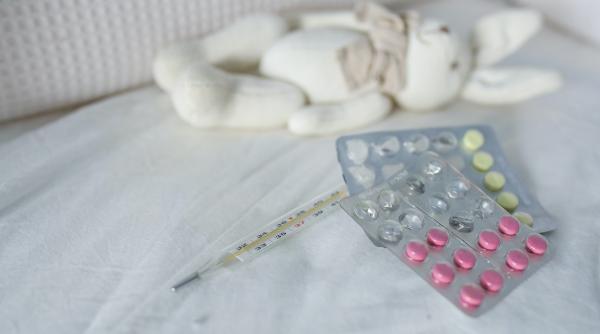 Cum să preveniți bolile și febra de vară la copii: Lista virusurilor