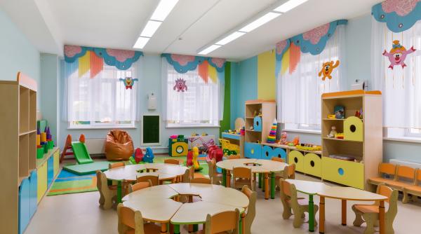 Mamă furioasă după ce numele fetiței ei a fost schimbat la grădiniță pentru că era prea greu de pronunțat: „Am fost hotărâtă să lupt pentru ea!”