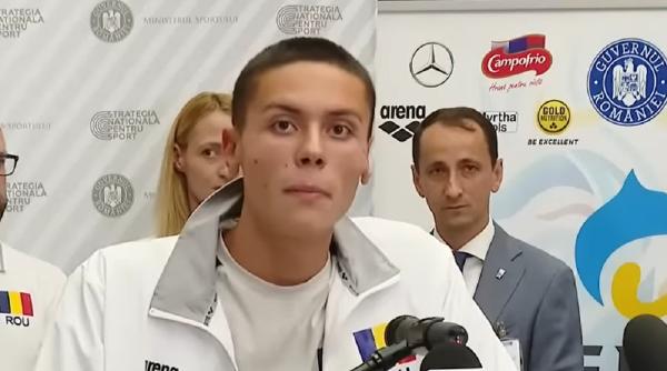 David Popovici, mesaj pentru tineri: „Nu exista magie, exista doar muncă!” Marele campion la nataţie a revenit în ţară