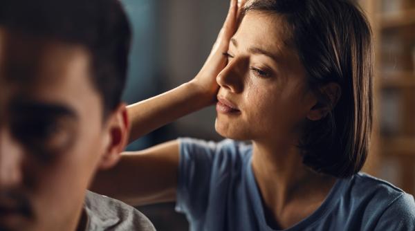 Ce le face părinților pierderea unui copil, din punct de vedere biologic și psihologic? Experți: „Se declanșează o avalanșă de reacții chimice”