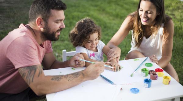 Cum să crești un copil care își înțelege punctele forte și slăbiciunile. Psiholog: „Micuții tind să vorbească de parcă ar fi buni la orice”