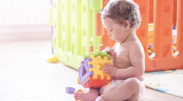 Cerințele neurologice ale copiilor pentru a putea renunța la scutec. Un pediatru spune părinților când să înceapă pregătirea micuțului pentru oliță 