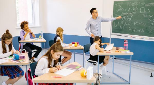 Ministerul Educaţiei vrea să modifice PNRR-ul în conformitate cu nevoia reală din teritoriu şi cu creşterea preţurilor