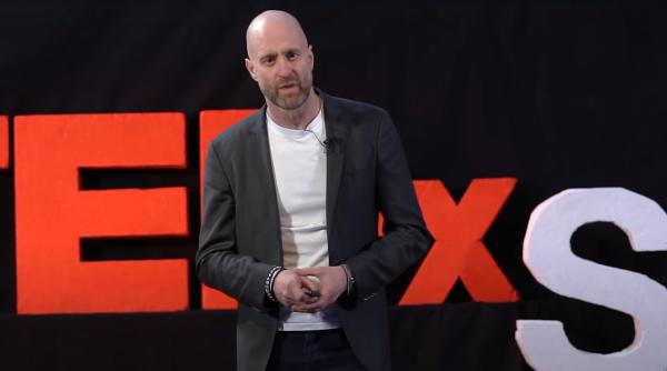 Psihiatru de renume, mesaj dur pentru părinți: „Generăm o generație de monștri”