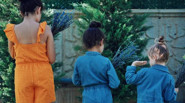 O greșeală pe care o fac mulți părinți: Nu compara niciodată un copil cu un altul. Fiecare este unic