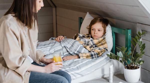 Medicament INTERZIS: De ce să nu dai copilului niciodată aspirină