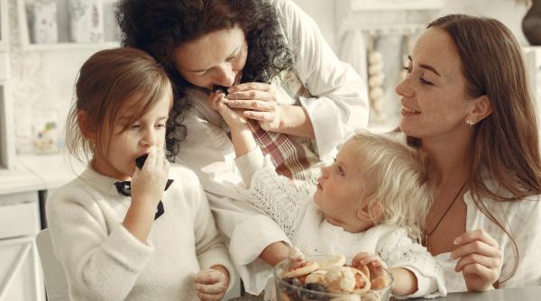 Etapele creșterii copilului, conform psihologului Erik Erikson: Fiecare fază este caracterizată de o „criză” de depășit