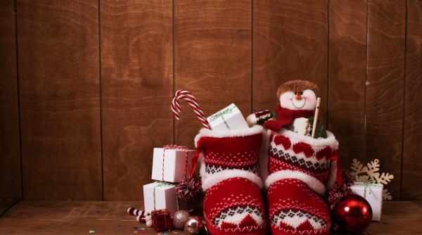 Protecția Consumatorilor, recomandări de Moş Nicolae. La ce să fie părinții atenţi pentru a-și proteja copiii