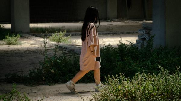 De la ce vârstă poți lăsa copilul singur acasă sau pe stradă