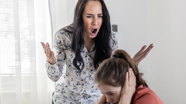 Neuropsiholog, despre furia părinților față de copii: „90% este inutilă și apare din cauza unor erori de percepție”