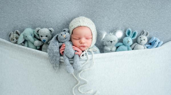 Trăsături ale copiilor născuți în luna ianuarie. Sunt cunoscuți pentru inteligența lor și au un potențial mai mare de a deveni lideri