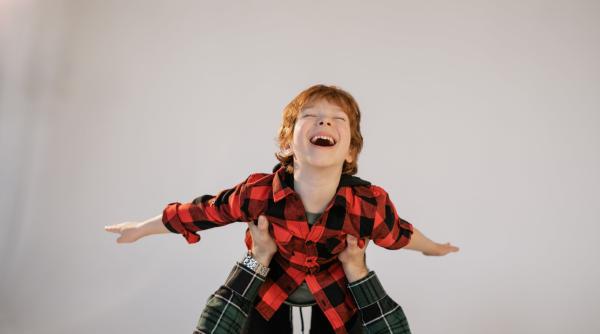 Frazele care vor schimba comportamentul copilului tău într-un mod pozitiv 