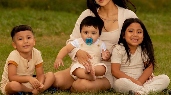 Nou născut și gelozia între frați: Câteva sfaturi eficiente pentru a rezolva situațiile incomode