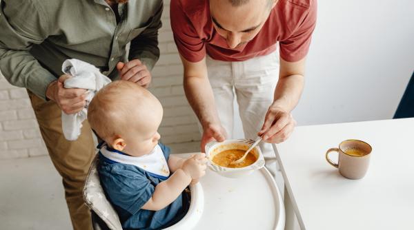 Ce să faci când copilul nu vrea să mestece: Evită deficitul nutrițional aplicând aceste metode