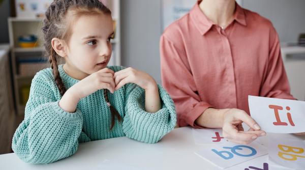 Cum să ajuți un copil să-și corecteze bâlbâiala? Tulburarea de vorbire este frecventă în rândul micuților