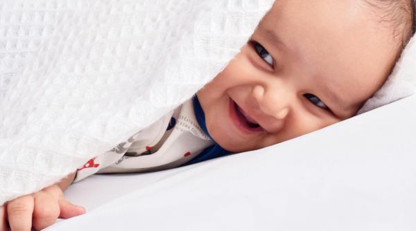 Acesta este cântecul creat special pentru a-ți face copilul să râdă: Testează-l și tu