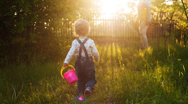 Acest tip de joc este cel mai eficient pentru copii, conform psihologilor și educatorilor: „Le dezvoltă autonomia și creativitatea în mod natural”