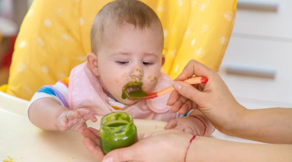 Medic pediatru, avertisment pentru părinți: „Aveți grijă cu legumele, copilul poate deveni albastru!”