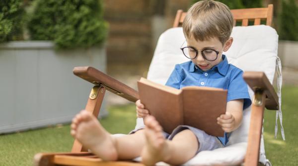 Ce ar trebui să dobândească copiii înainte de a învăța să citească?