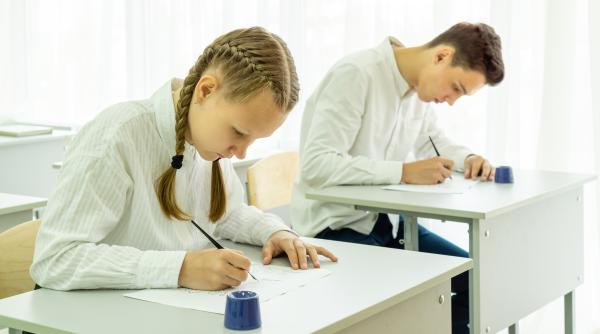 „O școală în fiecare creier”. Prof. Mironov, despre rezultatele slabe ale simulării de la Evaluarea Națională și despre ce presupune reala reformă a Educației / VIDEO