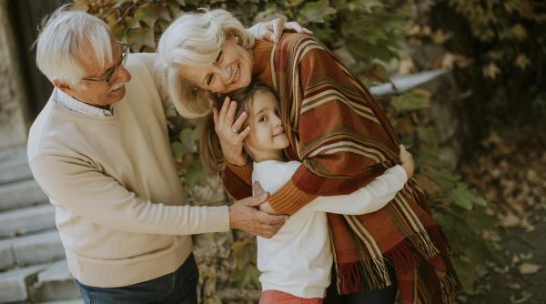 7 lucruri pe care bunicii NU ar trebui să le facă niciodată! 