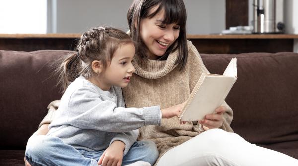 Beneficiile cititului la copii. Sfaturi pentru a încuraja lectura la cei mici