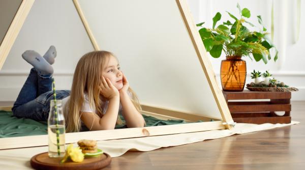 Copiii singuri la părinți. Ce arată studiile?