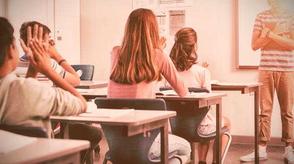 Modificări cu privire la acordarea burselor de merit. VEZI care sunt acestea