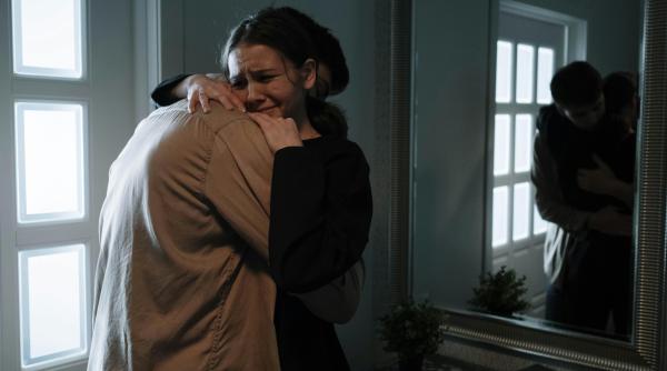 Moartea unei persoane dragi: Cum să îi spuneți copilului despre deces