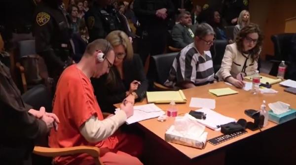 Premieră! Doi părinți, condamnați la ani grei de închisoare pentru o crimă care a fost comisă de fiul lor adolescent: „Au fost extrem de neglijenți”