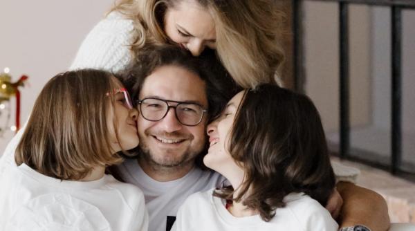 Sărbătoare în familia lui Chef Florin Dumitrescu. Fetița cea mică împlinește 9 ani