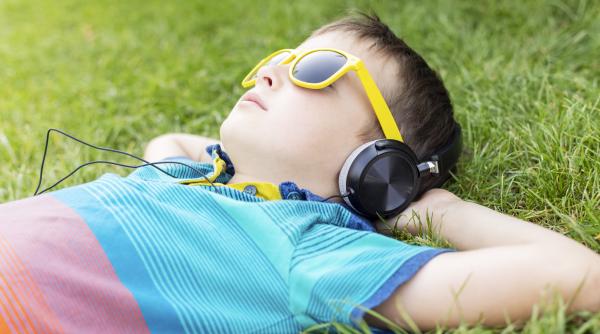 Moduri de a-ți învăța copilul reziliența, conform unui psiholog american: „Sunt trei căi principale!”