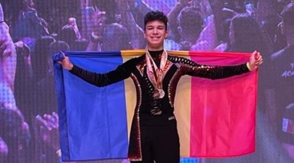 Radu Manole, copilul care a dominat scena mondială la salsa junior, câștigând toate titlurile posibile. Andreea și Cătălin Munteanu: „Ne place să credem că ne-am găsit reciproc” / VIDEO