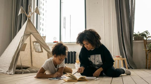 Un nou concept educațional, Unschooling-ul: Copilul nu este un recipient gol pe care un adult trebuie să îl umple cu informații