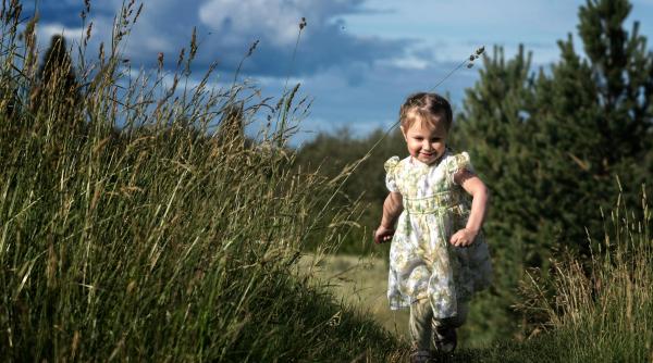 Sfaturi utile: Cum să-i înveți pe copii să fie umili